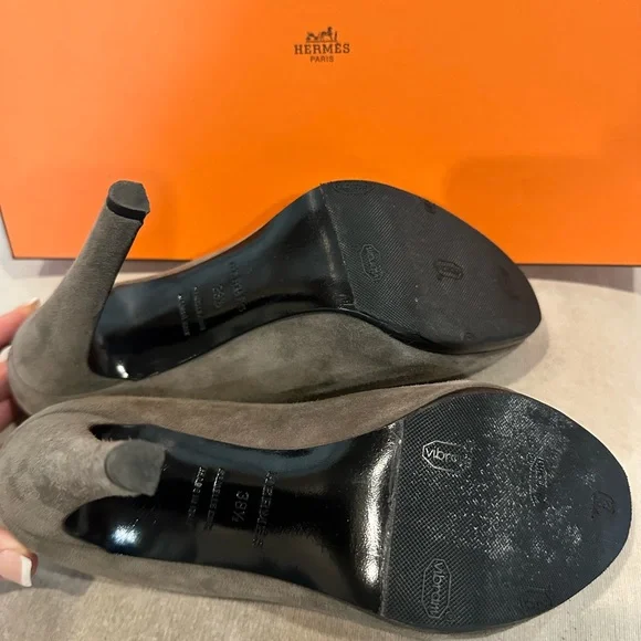 Hermes Pumps - Picture 10 of 12